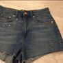 Ladies Denim Coachella Shorts Size 8 Image 2