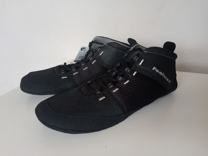 High Quality Men's Barefoot Walking/Running Lace-up Shoes From Feelmax Super Thin Super Strong KEPROTEC / KEVLAR Sole 40% OFF!
