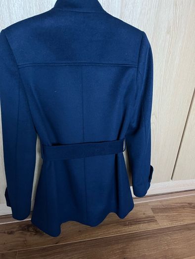 Jaeger belted wool coat . Size 8 -10. V.good condition