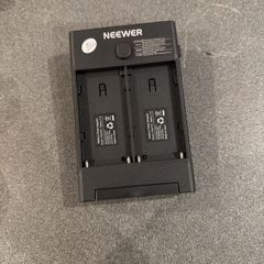 Neewer V mount NP-F batteries adapter