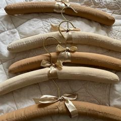 6 Padded Clothes Hangers