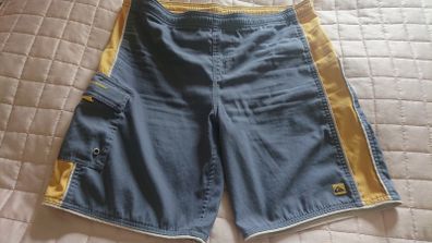 Men's Swimming Shorts. Size L
