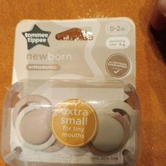 Pacifier tommee tippee new born