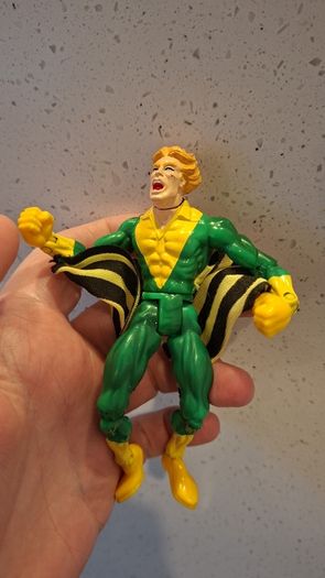 Vintage Rare 1998 Marvel Figures x9