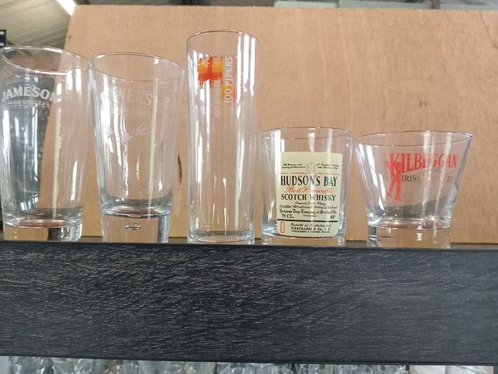 antiques whiskey glasses