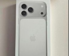 NEW iPhone 17 Pro Max 256GB Silver ( Irish stock )