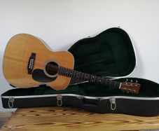 Martin 000-28