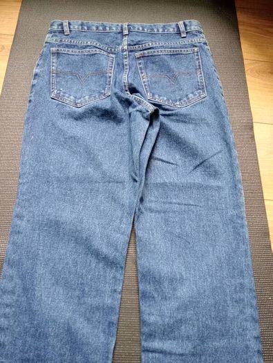 Mens dark blue jeans