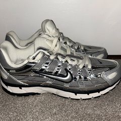 P6000 Silver Nike