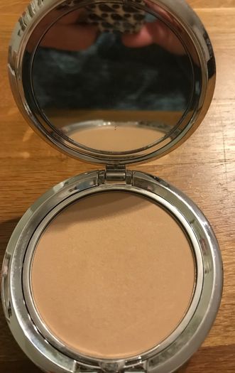 Bedhead Compact Powder