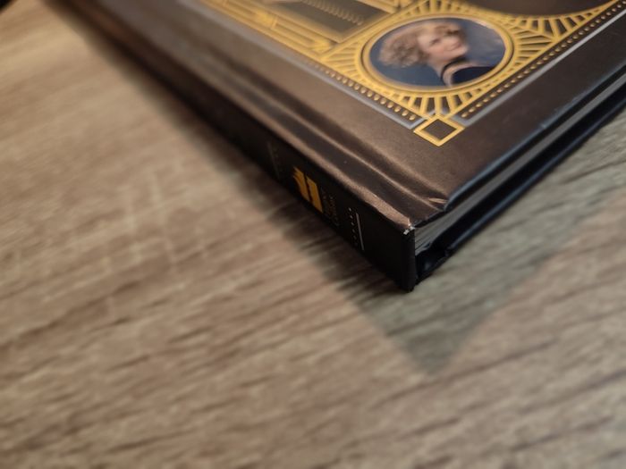 Inside the Magic: The Making of Fantastic Beasts and Where to Find Them ! Hardcover ! 2016 ! by Harper Collins ! Harry Potter !