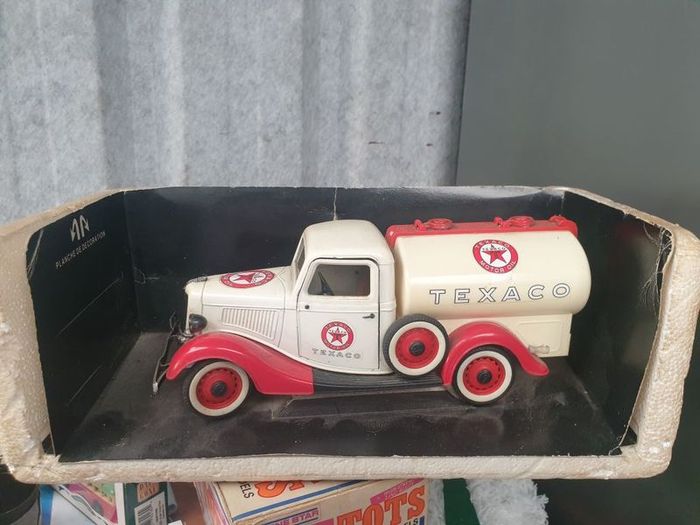 Vintage Oil Truck For Sale in Delvin, Westmeath from mick.kenny.5682