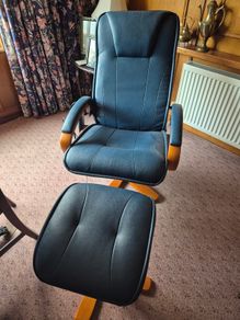 Reclining Massage Chair + Stool