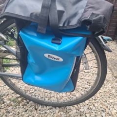 Bicycle pannier bag