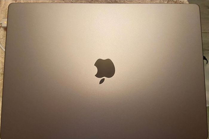 Macbook Pro 2021 M1 16"