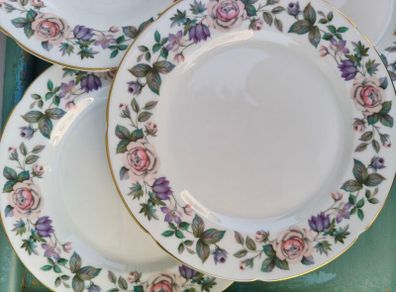 8 x Vintage Royal Grafton plates