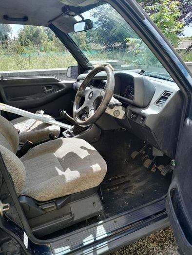 Breaking suzuki vitara