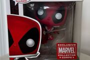 Funko Pop Marvel Collector Corps Exclusive Deadpool Vinyl Figure #123