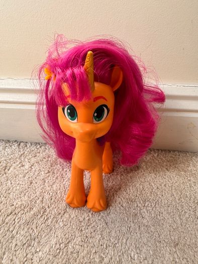 My Little Pony Make Your Mark Toy Ribbon Hairstyles Sunny Starscout approx.  16 cm. Used Please see photos
