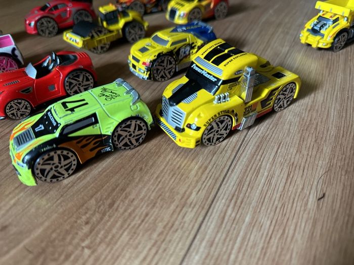 Realtoys Cars