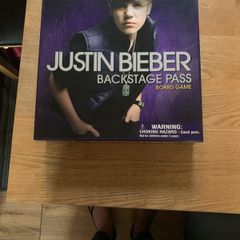 bord game Justin Bieber