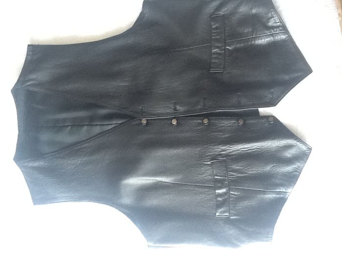 Ladies  JULIAN  VARD  Leather Waistcoat