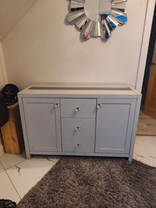 sideboard