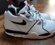mint condition Nike air flight 89 worn once,