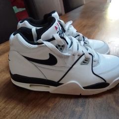 mint condition Nike air flight 89 worn once,