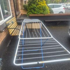 clothes horse  free collect d9