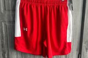 BNWT - Mens Under Armour Shorts - L