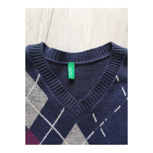 Beautiful sweater 80%wool United Colours of Benetton