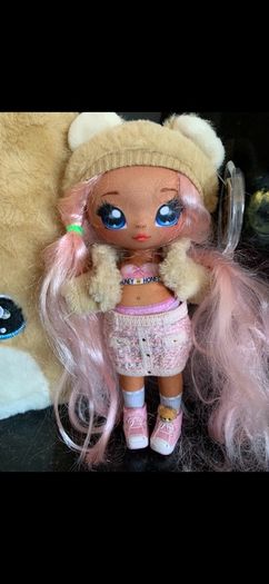 Na Na Na Surprise Sarah Snuggles Doll