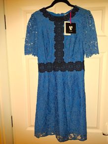 Brand NEW lace dress from Very, size 8