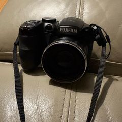 fuji film camera S2980