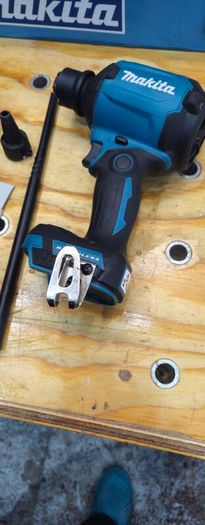 Makita 18v dust blower