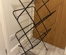 3 tier clothes airer with free bold pods (20 pieces)