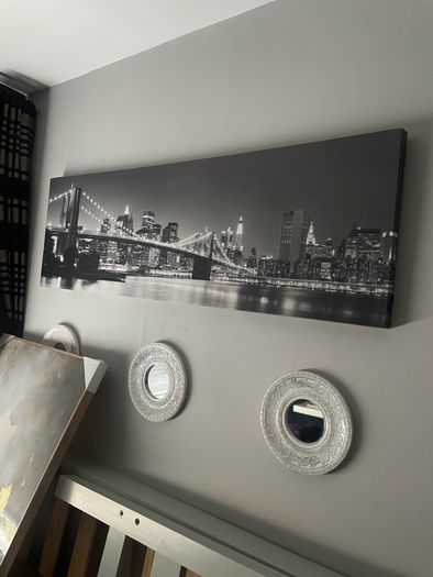 Long canvas with little light built in