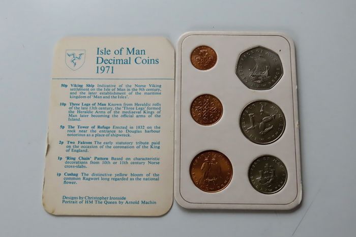 Isle of Man First decimal coin set 1971 | Pobjoy Mint 6 coins with card