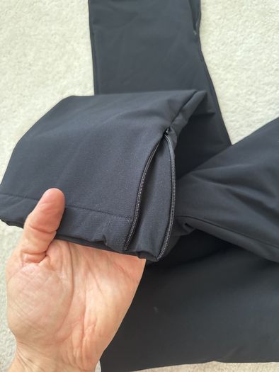 ADIDAS showerproof golf trousers 32/32