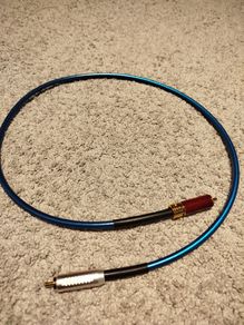 Furutech Digital cable coaxial 75ohm with high quality RCA plugs gold.