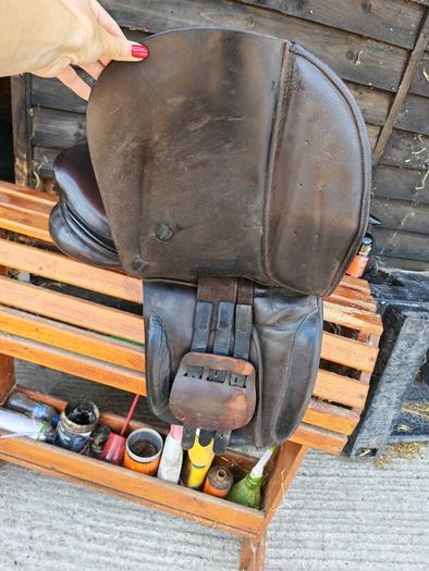 Silhouette Show Saddleb