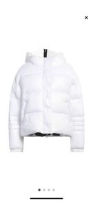 Gaelle White Puffer Jacket, IT 44 with tags.