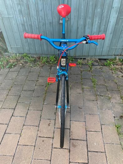 New Funked Up Fixie FixedGear Bicycle - Size 49cm XS to suit a Rider of height 4'11" to 5'3" (150cm to 160cm)
