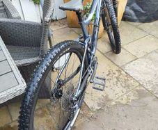 Giant stance full suspension mountain bike