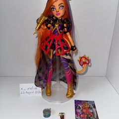 monster high toralei hissfits