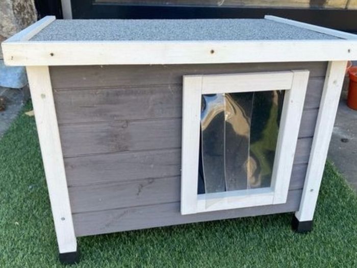 Cat house