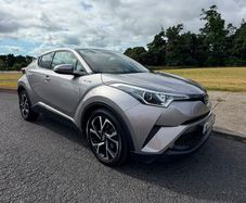2019 Toyota CHR Sport I Toyota Warranty I 81,700km