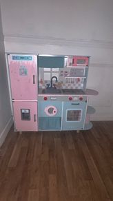 kids toy kitchen