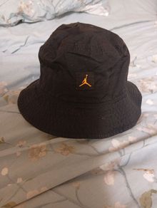 Jordan Bucket Hat (( like New/ Size S/M ))